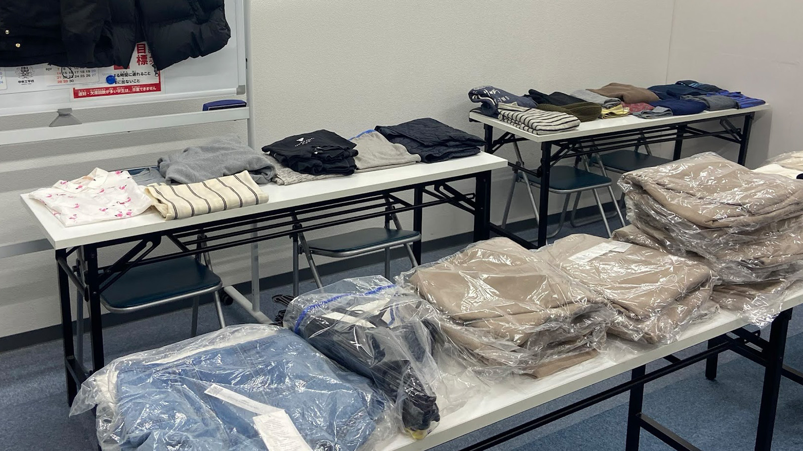 Ảnh chợ đồ cũ 2 (hình tạm thời)